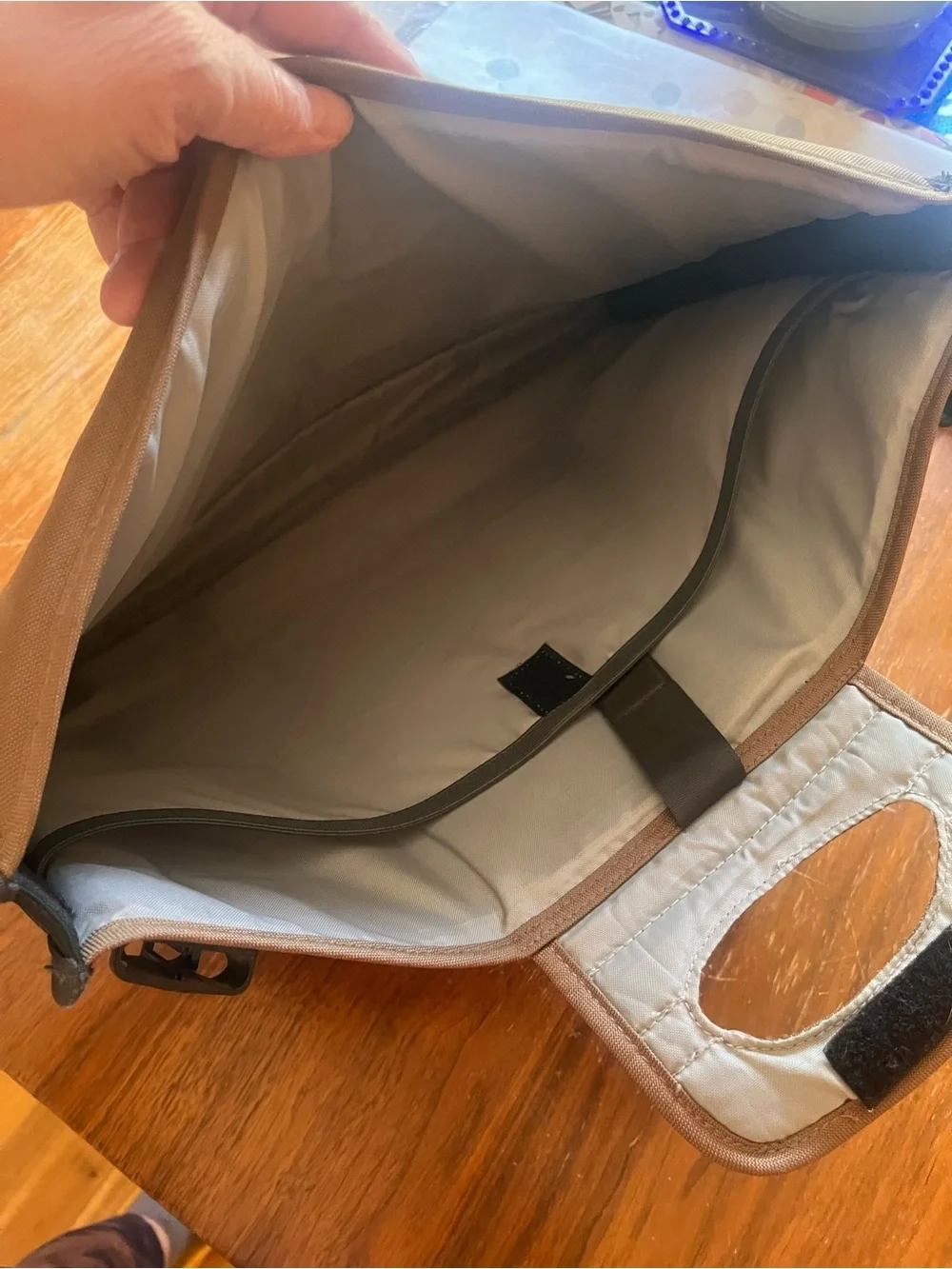 Patagonia Brown Messenger Bag with Tan Trim - Men's Shoulder Satchel